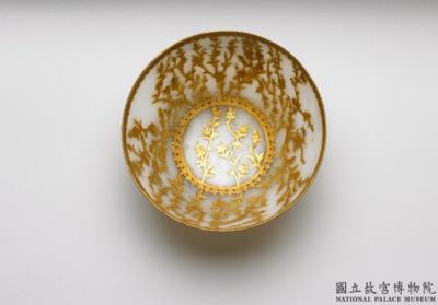 图片[2]-Jade round bowl decorated using the gold paste painting technique, India-China Archive